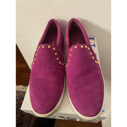 Salvatore Ferragamo Sneakers aus Wildleder in Violett