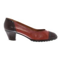Bruno Magli Pumps/Peeptoes Leather in Brown