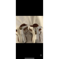 Givenchy Sandalen aus Leder in Weiß