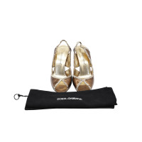 Dolce & Gabbana Sandals Leather in Gold