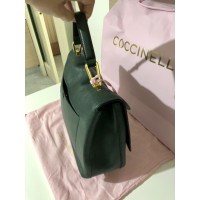 Coccinelle Tote Bag aus Leder in Grün