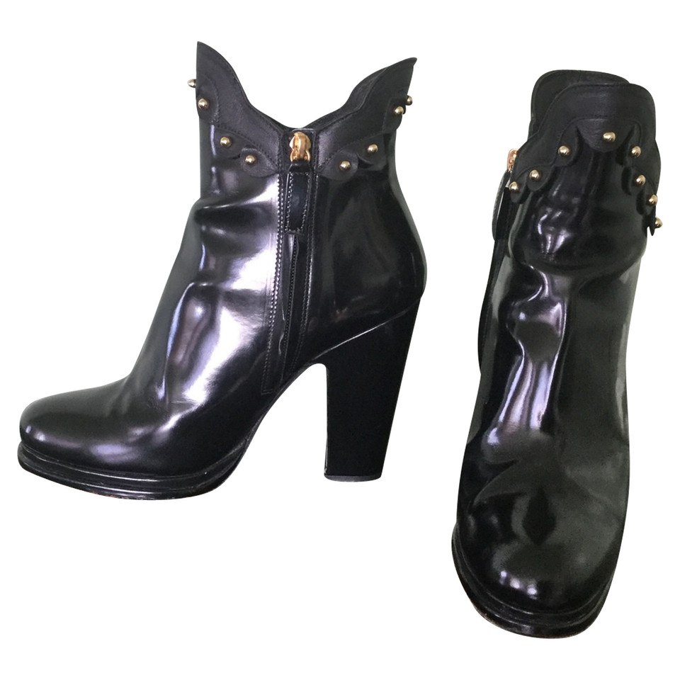 Moschino Cheap And Chic Boots