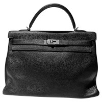 Hermès Kelly Bag 40 en Cuir en Noir
