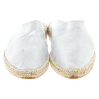 Closed Leather slippers