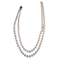 Christian Dior Necklace Pearls in Silvery