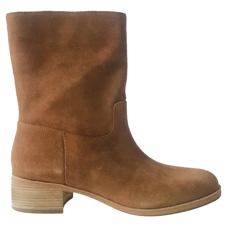 Michael Kors Camel brown suede ankle boots
