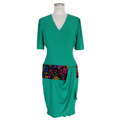Mila Schön Concept Kleid aus Seide in Grün