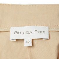Patrizia Pepe Pleated skirt in nude