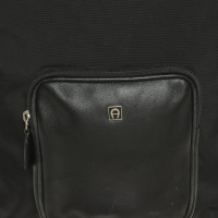 Aigner Sac à bandoulière en Noir