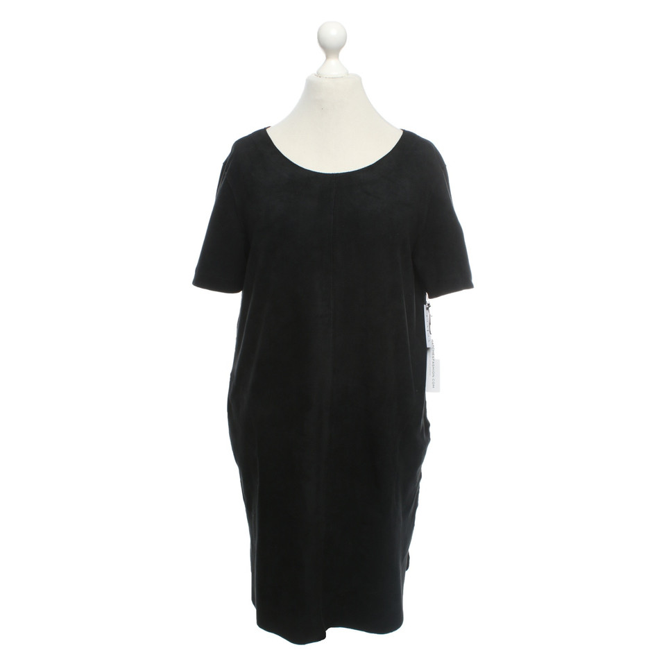 Velvet Kleid in Schwarz