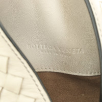 Bottega Veneta Handtasche aus Leder in Creme