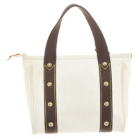 Louis Vuitton Handbag in beige