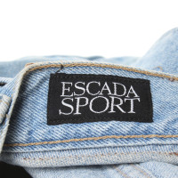 Escada Jeans in lichtblauw