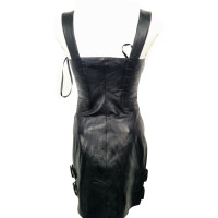 Moschino Kleid aus Leder in Schwarz