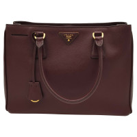 Prada Double Saffiano Leer in Bordeaux