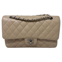 Chanel Timeless Classic Leer in Beige