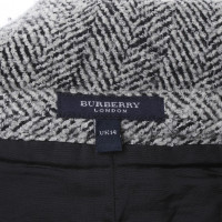 Burberry skirt herringbone pattern