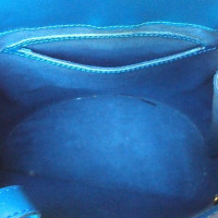 Louis Vuitton "Cluny bucket EPI' in blue