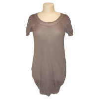 3.1 Phillip Lim Robe en Taupe