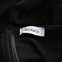 Max & Co Vestito di nero