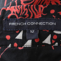 French Connection Roccia con il modello