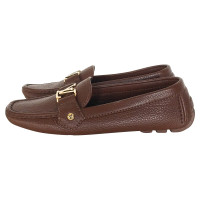 Louis Vuitton Loafer in bruin