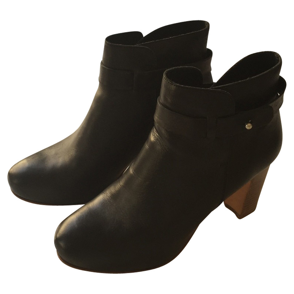 Cos Ankle Boots in Schwarz