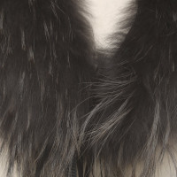 Yves Salomon Scarf/Shawl Fur in Black