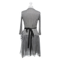 Diane Von Furstenberg Seidenkleid mit Karo-Muster