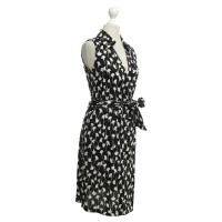 Diane Von Furstenberg Wrap dress made of silk in black and white