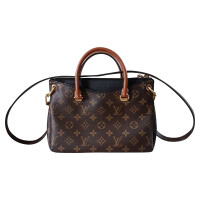 Louis Vuitton "Pallas Bag"