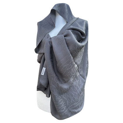 Valentino Garavani Scarf/Shawl Silk in Grey