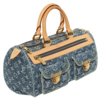 Louis Vuitton Handbag in Blue