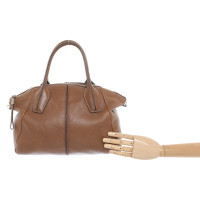 Tod's Handbag Leather in Brown