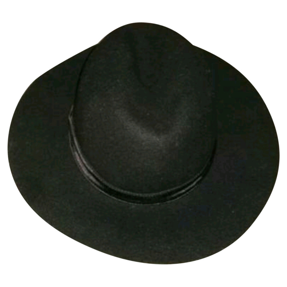 Theory Black woolen hat
