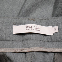 Red Valentino Hose aus Wolle in Grau