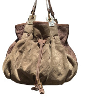 Louis Vuitton Handtasche aus Wildleder in Beige