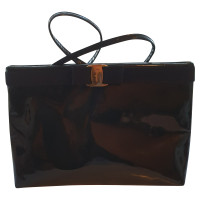 Salvatore Ferragamo Shoulder bag Patent leather in Black