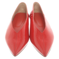 Aeyde Slipper/Ballerinas aus Lackleder in Rot