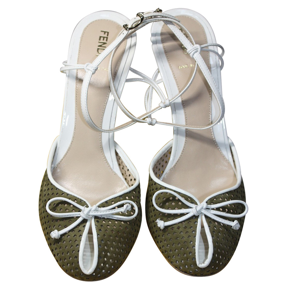 Fendi Sandals Leather in Olive