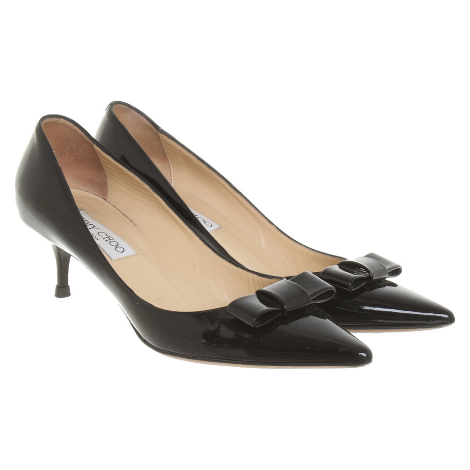 Jimmy Choo Pumps/Peeptoes aus Lackleder in Schwarz