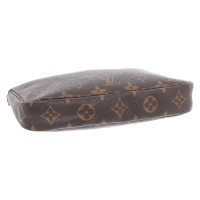 Louis Vuitton Pochette Accessoires in Tela in Marrone