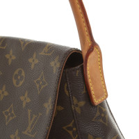 Louis Vuitton Looping MM24 Canvas