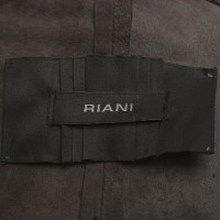 Riani Short Blazer in grey