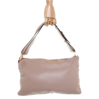 Miu Miu Handtasche aus Leder in Nude