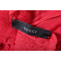 Gucci Scarf/Shawl in Fuchsia