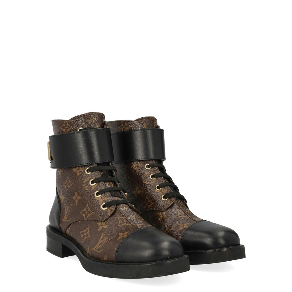 Louis Vuitton Ankle boots in Brown