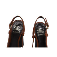 Burberry Sandalen Leer in Bruin