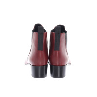 Acne Stiefeletten aus Leder in Bordeaux