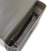 Bottega Veneta Handtasche aus Leder in Grau